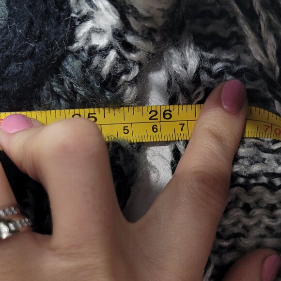 Gioni Designs Vintage Black White V-Neck Cable Knit Cardigan Grandpa Grandma 80s - Picture 11 of 12